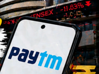 RBI च्या मोठ्या झटक्यानंतर Paytm च्या शेअरचं काय होणार? ब्रोकरेनं दिलं अवाक् करणारं टार्गेट - Marathi News | What will happen to Paytm shares after RBI s big move Broker gives shocking target said overperformed | Latest business News at Lokmat.com