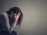 बालिशपणा कहर! सासूने सुनेच्या फेसबुकवर केली अशी कमेंट की नातंच तुटलं.... - Marathi News | Woman tells why in laws are no longer speaking to her | Latest jarahatke Photos at Lokmat.com