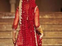 शादी के दिन दुल्हन अपने प्रेमी को लेकर भागी, थाने में बैठकर रो रहा दूल्हा, जानें फिर क्या हुआ... - | uttar pradesh Bride ran away her boyfriend marriage day Groom crying police station | Latest crime Photos at Lokmatnews.in