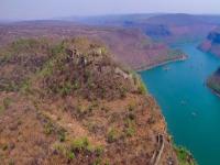 ४७० वर्ष जुन्या या रहस्यमय किल्ल्यात आहेत शेकडो भुयार, बाहेरून पाहिला तर दिसत नाही! - Marathi News | Shergarh fort where hundreds of tunnels and basements people are afraid to come | Latest jarahatke Photos at Lokmat.com