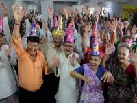 'हे' सात नियम पाळा, नंतर मजेत जगा! अन्यथा अचानक संकट ओढवले तर खूप हाल होऊ शकतात - Marathi News | Follow 'these' seven rules, then have fun! Otherwise, a sudden crisis can cause a lot of trouble | Latest business Photos at Lokmat.com