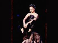 ६ अफेयर आणि दोन लग्न...तरीदेखील नशीबात नाही प्रेम, वयाची पासष्टी उलटूनही ही अभिनेत्री जगतेय एकाकी आयुष्य - Marathi News | 6 affairs and two marriages... still no luck in love, even at the age of sixty-five, this actress lives a lonely life | Latest filmy Photos at Lokmat.com