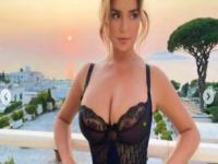 इंस्टाग्रामवर See-through ड्रेसचा नवा ट्रेंण्ड; मॉडल्सच्या हॉट लूकचा धुमाकूळ; पाहा व्हायरल फोटो - Marathi News | Social media influencers girls show body curves in bikinis see through dress instagram post | Latest sakhi Photos at Lokmat.com