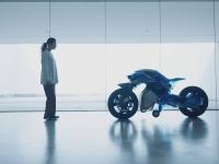 मालकाला ओळखणार, इशाऱ्यावर चालणार; Yamaha ची विना हँडल बाईक नवा इतिहास घडवणार - Marathi News | The Motoroid 2, Yamaha's latest concept bike, takes a unique approach to two-wheel mobility | Latest auto Photos at Lokmat.com