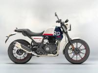 Royal Enfield: रॉयल एनफिल्डच्या चाहत्यांसाठी खुशखबर, 'या' धमाकेदार बाईकची विक्री पुन्हा सुरू! - Marathi News | Royal Enfield Scram 440 Sales and Bookings Restarted | Latest auto Photos at Lokmat.com