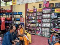 कौतुकास्पद! फक्त १ रुपयांत खरेदी करा; शूज, कपडे, पुस्तके, फर्निचर अन् बरेच काही... - Marathi News | Buy for just Rs.1; Shoes, clothes, books, furniture and more from RRR Centre Chandigarh | Latest jarahatke Photos at Lokmat.com