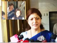 तीन वेळा कार बदलून रुपाली चाकणकर चौकशीला हजर, अशोक खरातप्रकरणी एसआयटीने केली प्रश्नांची सरबत्ती - Marathi News | Rupali Chakankar appears for questioning after changing cars three times, SIT questions Ashok Kharat case | Latest nashik News at Lokmat.com