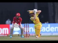 IPL 2020 : ऋतुराज गायकवाडची दमदार कामगिरी; कॅलिस, वीरू, कोहली यांच्या पंक्तित पटकावलं स्थान - Marathi News | IPL 2020 : Three consecutive Players of the Match in the IPL; Ruturaj Gaikwad registered his name in Record Book | Latest cricket Photos at Lokmat.com