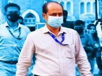 Sachin Vaze: सचिन वाझेंचे आयुष्यच रहस्यमय! स्वत:चे मेसेंजिंग अ‍ॅप, मराठी फेसबुक ते रितेश-जेनेलियावर खटला... - Marathi News | Sachin Vaze's life is mysterious! Own messaging app, Marathi Facebook to Riteish-Genelia lawsuit ... | Latest tech Photos at Lokmat.com