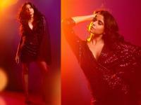 सई ताम्हणकरने शेअर केले ग्लॅमरस फोटो, तिचा किलर लूक पाहून चाहते झाले खल्लास! - Marathi News | Glamorous photo shared by Sai Tamhankar, fans were shocked to see her killer look! | Latest filmy Photos at Lokmat.com