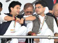 Modi Cabinet: भन्नाट...! ज्योतिरादित्य शिंदे विमानोड्डाण मंत्री झाले, पण सचिन पायलट चर्चेत आले - Marathi News | Narendra Modi Cabinet Reshuffle: Jyotiraditya scindia became the civil Aviation Minister, Sachin Pilot trolled | Latest politics Photos at Lokmat.com