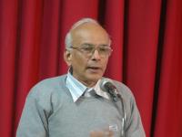 मराठी साहित्याला वास्तवाचे वळण देणारे ज्येष्ठ साहित्यिक, पत्रकार अरुण साधू यांचं निधन - Marathi News | Journalist Arun Sadhu passed away in Marathi literature | Latest mumbai Photos at Lokmat.com