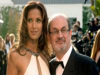 In Pics: 50 वर्षांची झाली सुपरमॉडेल पद्मा लक्ष्मी, सलमान रश्दींवर केला होता खळबळजनक आरोप - Marathi News | padma lakshmi celebrates 50th birthday see her bold photos | Latest filmy Photos at Lokmat.com