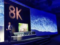 तब्बल 98 इंचांचा 8K टीव्ही येणार; नुसती किंमतही डोळे विस्फारवणार - Marathi News | 98-inch 8K TV will come; The price will shock your eyes | Latest tech Photos at Lokmat.com