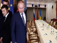 Russia vs Ukraine War: एकीकडे भीषण युद्ध, दुसरीकडे रशिया-युक्रेनमध्ये थोड्याच वेळात बैठक; काय घडणार?, संपूर्ण जगाचं लागलं लक्ष - Marathi News | Russia vs Ukraine War: everything is ready to host Russia-Ukraine negotiations, In Belarus | Latest international Photos at Lokmat.com