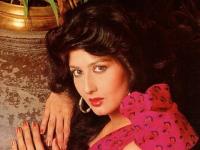 मॉडेलिंगच्या दिवसांत ‘बिजली’ म्हणून ओळखली जायची संगीता बिजलानी, तुम्ही कधीही पाहिले नसतील तिचे हे फोटो - Marathi News | birthday special sangeeta bijlani received name bijli from modelling days | Latest filmy Photos at Lokmat.com