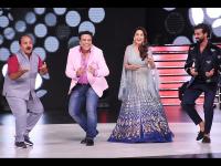 डान्सिंग अंकलचं स्वप्न झालं पूर्ण, गोविंदासोबत लावले ठुमके - Marathi News | the dream of dabbu uncle sanjeev srivastava complete finally he meet role model govinda photos viral on social media | Latest mumbai Photos at Lokmat.com