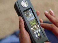 सामान्य फोनपेक्षा वेगळा! सॅटेलाइट फोन म्हणजे नक्की काय? भारतात बाळगल्यास होऊ शकते थेट जेल - Marathi News | Different from a normal phone! What exactly is a satellite phone? Carrying it in India can land you in jail | Latest tech News at Lokmat.com