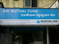 SBI Mutual Fund IPO: लवकरच येणार SBI म्युच्युअल फंडचा IPO, जाणून घ्या डिटेल्स - Marathi News | SBI Mutual Fund IPO: SBI to launch SBI Mutual Fund IPO, find out the details | Latest business Photos at Lokmat.com