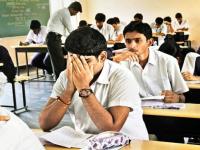 कोरोना हाय! शिक्षक पास करतील म्हणून विद्यार्थ्यांची क्लुप्ती; थेट नापास झाले - Marathi News | Corona crisis! students leave blank space in Exam paper; Directly failed | Latest national Photos at Lokmat.com