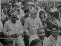 नेत्यांच्या पायाशी बसणारा मुख्यमंत्री, पंतप्रधान बनला; काँग्रेस नेते दिग्विजय सिंह यांच्या पोस्टने खळबळ - Marathi News | The Chief Minister who sat at the feet of leaders became the Prime Minister; Congress leader Digvijay Singh's post created a stir | Latest national News at Lokmat.com