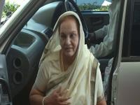 आर्थिक निकषावरील आरक्षणाची बुलंद तोफ थंडावली; डॉ. शालिनीताई पाटील यांचे ८५ व्या वर्षी निधन - Marathi News | Former Chief Minister Vasantdada Patil wife Shalinitai Patil passed away in Mumbai | Latest maharashtra News at Lokmat.com आर्थिक निकषावरील आरक्षणाची बुलंद तोफ थंडावली; डॉ. शालिनीताई पाटील यांचे ८५ व्या वर्षी निधन - Marathi News | Former Chief Minister Vasantdada Patil wife Shalinitai Patil passed away in Mumbai | Latest maharashtra News at Lokmat.com