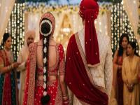 लग्नात बूट चोरल्यानं भडकला नवरा, वरमाला फेकली; नाराज नवरीनेही लग्न मोडले, अनवाणीच परत पाठवला - Marathi News | Husband gets angry after stealing shoes at wedding, throws Varmala away; Angry wife also breaks off the wedding | Latest national News at Lokmat.com लग्नात बूट चोरल्यानं भडकला नवरा, वरमाला फेकली; नाराज नवरीनेही लग्न मोडले, अनवाणीच परत पाठवला - Marathi News | Husband gets angry after stealing shoes at wedding, throws Varmala away; Angry wife also breaks off the wedding | Latest national News at Lokmat.com