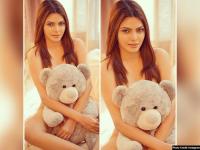 या अभिनेत्रींनी न्यूड फोटोशूट करत उडवली होती सगळ्यांची झोप, सोशल मीडियावर फोटो व्हायरल - Marathi News | Bollywood actresses who bared it all PSC | Latest filmy Photos at Lokmat.com