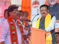 तुम्ही संभाजीनगरचे पालक, पण देवेंद्र फडणवीस महाराष्ट्राचे मालक; संजय केनेकर शिरसाटांवर संतापले - Marathi News | Chhatrapati SambhajiNagar Election: BJP MLA Sanjay Kenekar criticized Eknath Shinde faction leader Sanjay Shirsat | Latest chhatrapati-sambhajinagar News at Lokmat.com