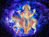 शुक्राचा मकर प्रवेश: मेष, तूळसह ‘या’ ५ राशींना सर्वोत्तम काळ; नववर्षाची सुरुवात होईल दमदार! - Marathi News | shukra gochar makar rashi 2022 these 5 zodiac signs get best benefits in starting new year 2023 of venus transit capricorn 2022 | Latest bhakti Photos at Lokmat.com