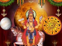 शुक्राचा स्वराशीत प्रवेश: ‘या’ ७ राशींना शानदार, उत्पन्नात वाढ; नशिबाची साथ अन् यशाचा काळ! - Marathi News | venus transit in taurus 2023 know about effect on all zodiac signs of shukra gochar in vrishabha rashi 2023 | Latest bhakti Photos at Lokmat.com