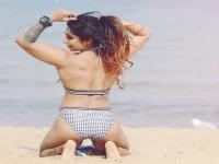ऐन उन्हाळ्यात या नव्या बिकनी गर्लने लावली आग, पाहा तिचे Hot & Sexy फोटो - Marathi News | Shweta Mehta New Photoshoot got viral PSC | Latest filmy Photos at Lokmat.com