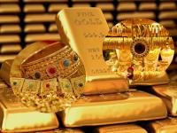 Gold Silver Rate : दिवाळीत सोनं खरेदी करणाऱ्यांसाठी खुशखबर! सोनं झालं स्वस्त; पटापट तपासा आजचे दर - Marathi News | Gold Silver Rate Today Good news for Diwali gold buyers Gold became cheap | Latest business Photos at Lokmat.com