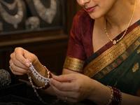 चांदीमध्ये गुंतवणुकीची सुवर्णसंधी की बुडण्याची भीती? जागतिक बँकेने दिला मोठा इशारा - Marathi News | Silver Price Forecast Citi Sets Target of $150 per Ounce Amid Supply Shortage | Latest business Photos at Lokmat.com