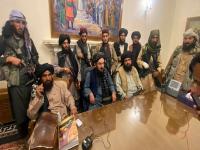 Afghanistan Taliban Crisis: अफगाणिस्तानवर कब्जा मिळवल्यानंतर तालिबानची भारताला खुली ऑफर; पंतप्रधान करणार स्वीकार? - Marathi News | Afghanistan Taliban Crisis: Taliban offer to India to Complete Infra Project in Afghanistan | Latest international Photos at Lokmat.com