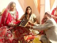 Raja Raghuwanshi : १६ लाखांचे दागिने, सिलोम, सोनमचा कट; राजा रघुवंशी हत्याप्रकरणाच्या तपासाची बदलली दिशा - Marathi News | Raja Raghuwanshi murder case sonam jewellery mystery silom james role shillong sit investigation crime | Latest crime Photos at Lokmat.com