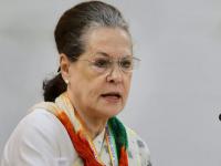 सोनिया गांधींनंतर काँग्रेसची धुरा कोणाकडे जाणार? पक्षासमोर 'हे' पाच पर्याय - Marathi News | congress Party President After Sonia Gandhi Names Of Rahul Gandhi Priyanka Gandhi Ak Antony Manmohan Singh Mukum Wasnik | Latest politics Photos at Lokmat.com