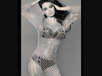 सौंदर्या शर्माचे हॉट फोटो पाहून तुम्ही देखील म्हणाल, WOW - Marathi News | Soundarya Sharma hot pictures PSC | Latest filmy Photos at Lokmat.com
