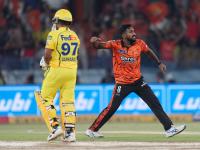 IPL 2026 : मलिंगाचा भेदक मारा; महागडा प्रफुलही शेवटी चमकला! CSK ला रोखत SRH नं मैदान मारलं - Marathi News | IPL 2026 Praful Hinge's final over heroics guides SRH to victory Over CSK Malinga Strikes Thrice Reddy Picks 2 After Abhishek Sharma And Heinrich Klaasen Fifty | Latest cricket News at Lokmat.com
