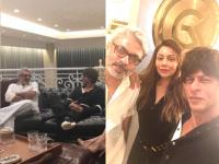 भन्साळींच्या 'रोमँटिक' प्रोजेक्टसाठी शाहरुखचा 'ग्रीन सिग्नल'? वयानुसार भूमिका करणार किंग खान - Marathi News | Shah Rukh Khan and sanjay leela bhansali to work together after 24 years in talks for a project | Latest filmy News at Lokmat.com भन्साळींच्या 'रोमँटिक' प्रोजेक्टसाठी शाहरुखचा 'ग्रीन सिग्नल'? वयानुसार भूमिका करणार किंग खान - Marathi News | Shah Rukh Khan and sanjay leela bhansali to work together after 24 years in talks for a project | Latest filmy News at Lokmat.com