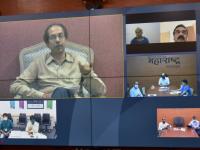 'ऑनलाईन अन् डिजिटल शिक्षण द्या, यंदाच्या शैक्षणिक वर्षाला सुरुवात करा' - Marathi News | 'Provide online and digital education, start this academic year' cm uddhav thackerey MMG | Latest mumbai Photos at Lokmat.com