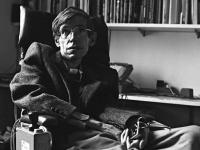 ...तर मानवांचा विनाश होईल, स्टीफन हॉकिंग यांची भविष्यवाणी खरी ठरेल का? अहवालात खुलासा - Marathi News | then humans will be destroyed, will Stephen Hawking's prediction come true? Revealed in the report | Latest international Photos at Lokmat.com