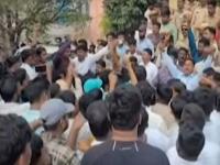 गोंदियात EVM चं सील तोडल्याचा आरोप तर सांगलीत रातोरात मतदान वाढल्याचा दावा; स्टाँगरूमबाहेर राडा - Marathi News | Local Body Election Result: Allegations of breaking the seal of EVM in Gondia, while claims of increased voting in Sangli overnight; Rallies outside the stateroom | Latest maharashtra News at Lokmat.com गोंदियात EVM चं सील तोडल्याचा आरोप तर सांगलीत रातोरात मतदान वाढल्याचा दावा; स्टाँगरूमबाहेर राडा - Marathi News | Local Body Election Result: Allegations of breaking the seal of EVM in Gondia, while claims of increased voting in Sangli overnight; Rallies outside the stateroom | Latest maharashtra News at Lokmat.com