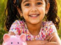 तुमच्या मुलीच्या खात्यात येतील ६९,२७,५७८ रुपये, तुम्हाला या योजनेत किती करावी लागेल गुंतवणूक, पैसेही राहतील सुरक्षित - Marathi News | Rs 6927578 will be deposited in your daughter account how much will you have to invest in sukanya samriddhi yojana money will also remain safe | Latest business Photos at Lokmat.com