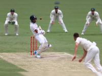 India vs Australia, 4th Test : MS Dhoniनंतर टीम इंडियासाठी वॉशिंग्टन सुंदरनं केला विक्रम, शार्दूल ठाकूरसह सावरला डाव - Marathi News | IND vs AUS : Washington Sundar is the first since MS Dhoni, to record at least 30 runs on Test debut when batting at seven | Latest cricket Photos at Lokmat.com