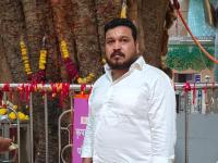 पूर्ववैमनस्यातून तरुणाचा निर्घृण खून; पत्नीही गंभीर जखमी; तिन्ही आरोपी स्वतःहून पोलिसांत हजर - Marathi News | Young man brutally murdered over past enmity; wife also seriously injured | Latest kolhapur News at Lokmat.com