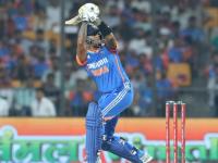 Suryakumar Yadav: ऑस्ट्रेलियाविरुद्ध सूर्यकुमार इतिहास रचणार? विराट- रोहितला मागे टाकण्याची संधी! - Marathi News | IND vs AUS T20 Series: Suryakumar Yadav Set to Break Virat Kohli and Rohit Sharma Six-Hitting Record in Australia | Latest cricket News at Lokmat.com Suryakumar Yadav: ऑस्ट्रेलियाविरुद्ध सूर्यकुमार इतिहास रचणार? विराट- रोहितला मागे टाकण्याची संधी! - Marathi News | IND vs AUS T20 Series: Suryakumar Yadav Set to Break Virat Kohli and Rohit Sharma Six-Hitting Record in Australia | Latest cricket News at Lokmat.com