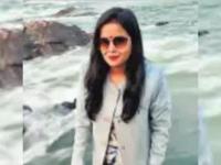 हृदयद्रावक! 'तो' सेल्फी ठरला अखेरचा; लग्नाच्या वाढदिवशी पतीसमोर पत्नीचा पाय घसरला अन्... - Marathi News | Jabalpur selfie anniversary narmada accident | Latest national News at Lokmat.com हृदयद्रावक! 'तो' सेल्फी ठरला अखेरचा; लग्नाच्या वाढदिवशी पतीसमोर पत्नीचा पाय घसरला अन्... - Marathi News | Jabalpur selfie anniversary narmada accident | Latest national News at Lokmat.com