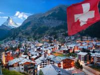 Travel: स्वित्झर्लंड ट्रीपचं नियोजन करताय? 'हे' व्हिसा नियम वाचा, नाहीतर एअरपोर्टवरूनच परतावे लागेल! - Marathi News | Travel: Planning a trip to Switzerland? Read these visa rules, otherwise you will have to return from the airport! | Latest travel Photos at Lokmat.com