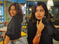 लक्ष्मीकांत बेर्डेंची लेक स्वानंदी सिनेइंडस्ट्रीत येण्याआधीच ठरतेय सुपरहिट, शेअर केले ग्लॅमरस फोटो - Marathi News | Laxmikant Berde's super hit before Lake Swanandi enters Cineindustry, shared a glamorous photo | Latest filmy Photos at Lokmat.com